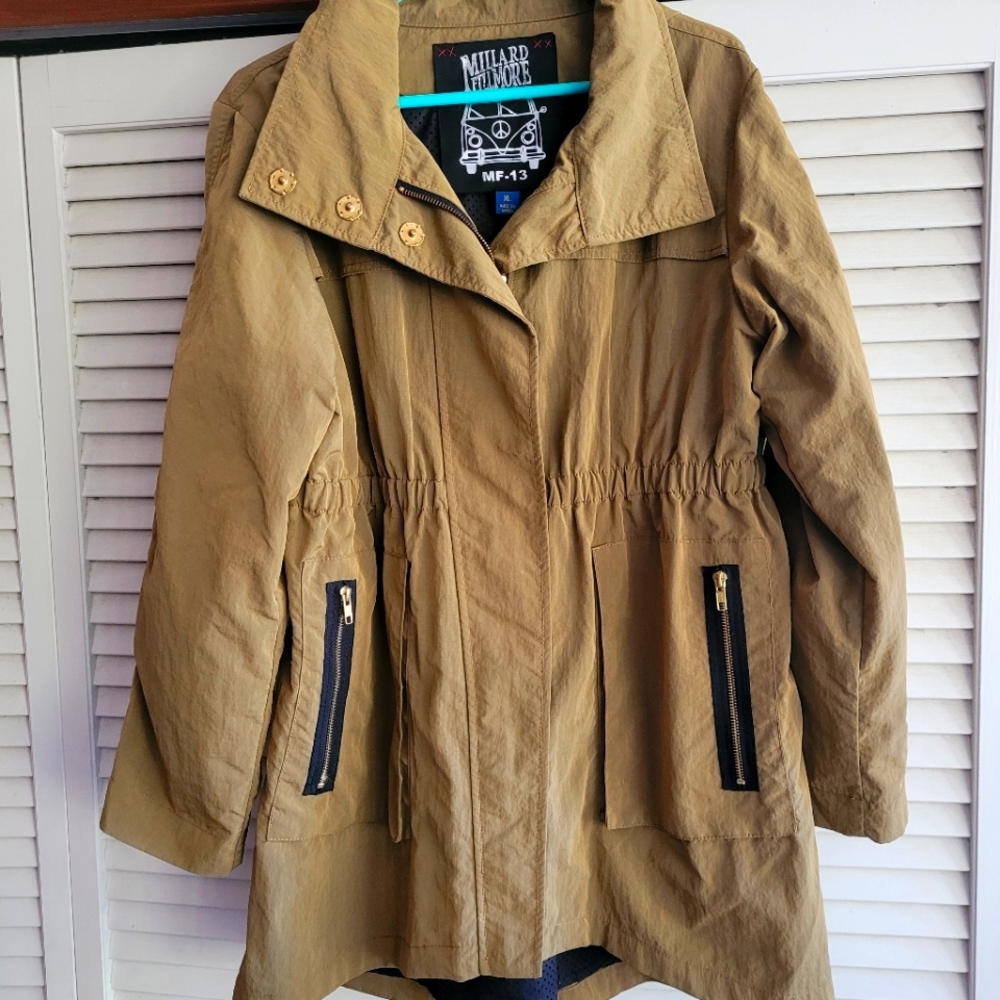 Womens XL Rain Coat